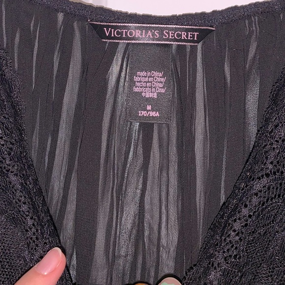 Victoria’s Secret Lingerie - Picture 4 of 4